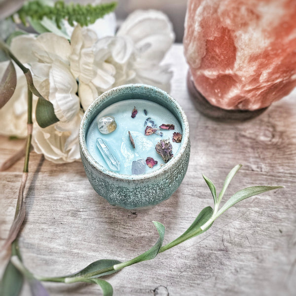 12 oz. Bohemia Candle in a Ceramic Vessel ~ Papaya, Mango & Coconut