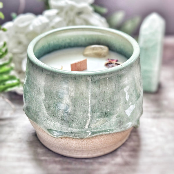 18 oz. Orchard Candle in a Ceramic Vessel ~ Lime, Olive Leaf, Green Tea, Bergamot, Clementine, & White Cedar