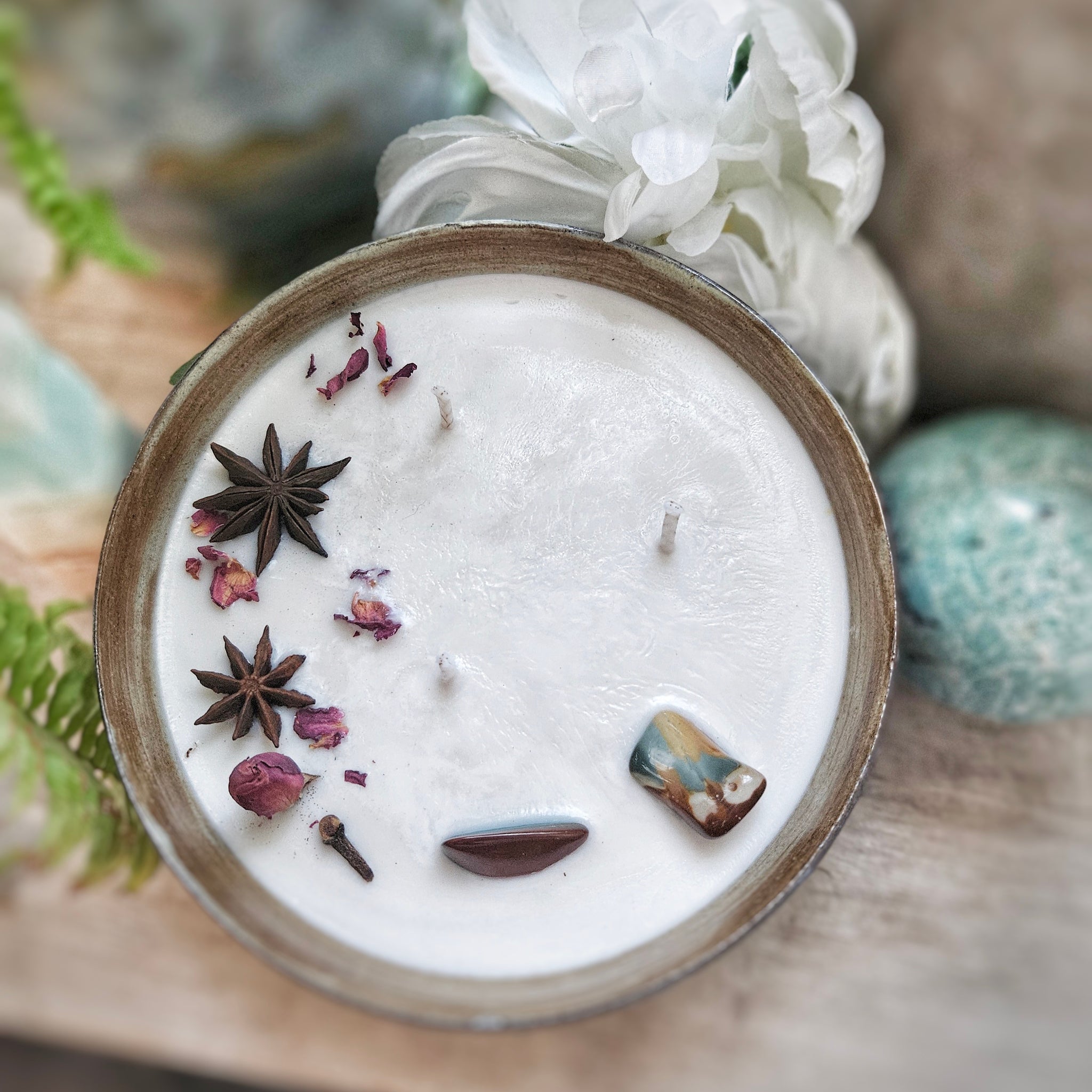 15 oz. Nutcracker Candle in a Ceramic Vessel ~ Roasted Chestnuts, Vanilla, Clove & Cinnamon