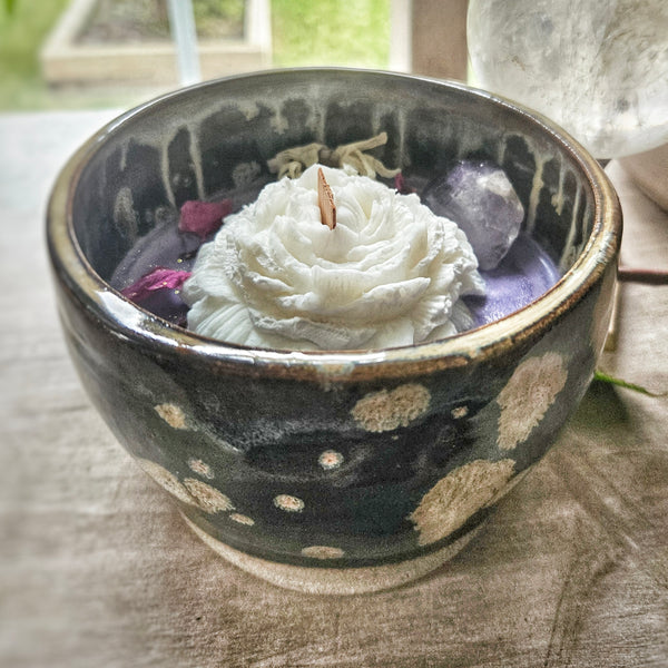 16 oz. Aurora Candle in a Ceramic Vessel ~ Plum, Moscato & Autumn Leaves