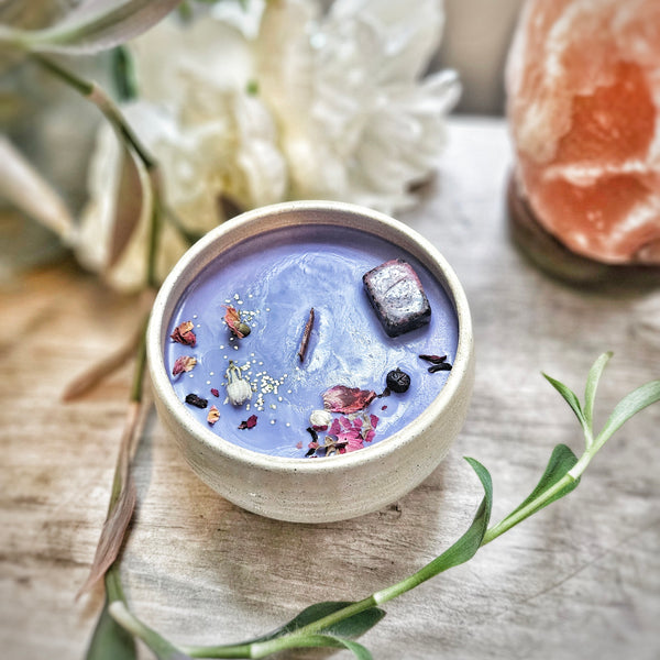 14 oz. Luna Candle in a Ceramic Vessel ~ Plum & Cassis