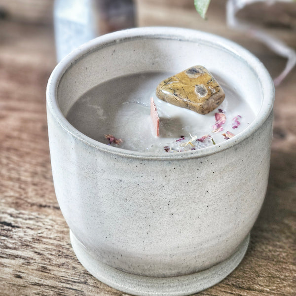 9 oz. Creme Brulee Candle in a Ceramic Vessel ~ Macademia Nut, Caramel, Vanilla & Coconut Creme