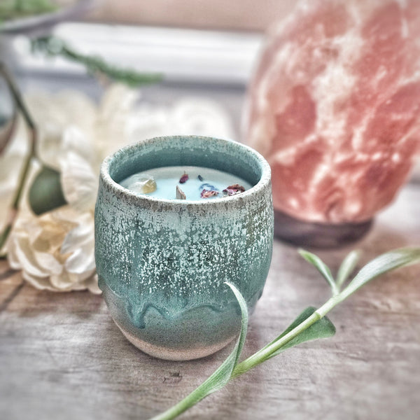 12 oz. Bohemia Candle in a Ceramic Vessel ~ Papaya, Mango & Coconut