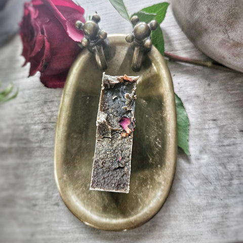Black Gold Soap Bar ~ Oud, Leather, Pistachio & Vanilla
