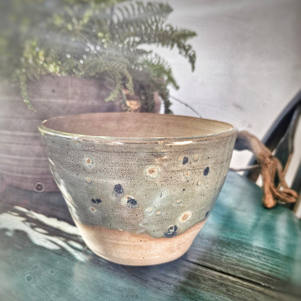 Handcrafted ceramic planter - plant pot - Calgary-made artisanal pottery by Heart of Gold Apothecary featuring unique design elements and natural glazes