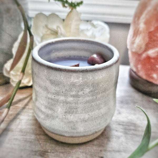 11 oz. Luna Candle in a Ceramic Vessel ~ Plum & Cassis