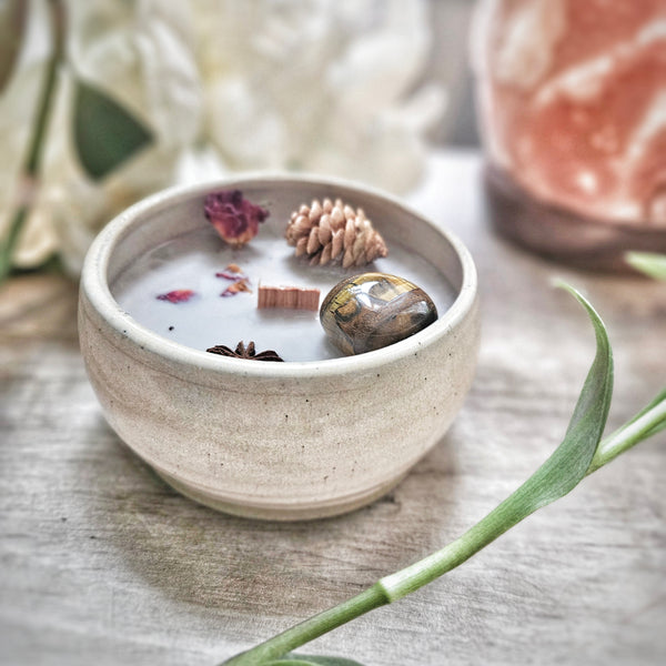 5 oz. Woodland Candle in Ceramic Vessel ~ Sandalwood, Vanilla & Clove